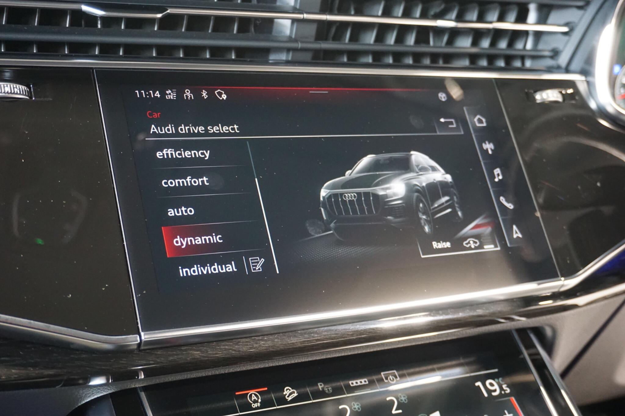 Audi Q8 3.0 TFSI V6 55 Black Edition SUV 5dr Petrol Tiptronic quattro Euro 6 (s/s) (340 ps)